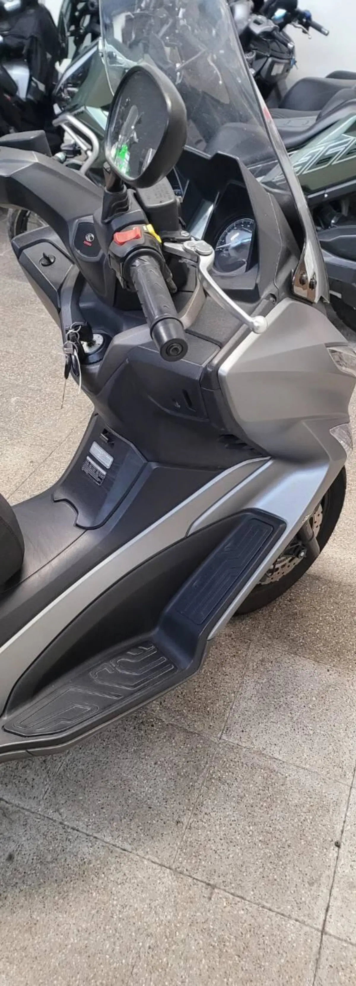 Kymco X-Town 300i ABS (2016 - 20) (6)