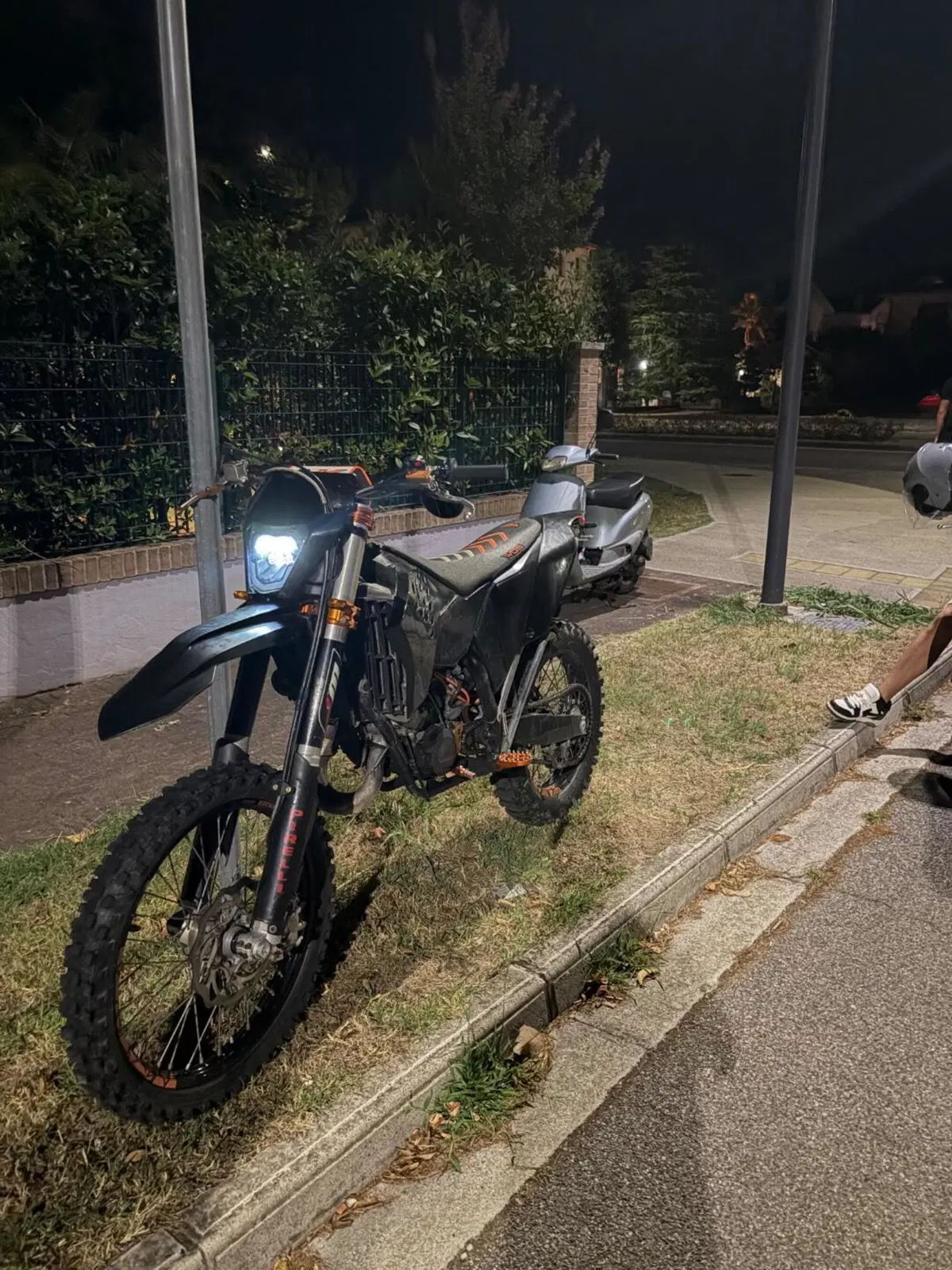 KTM 125 EXC (2009) (2)
