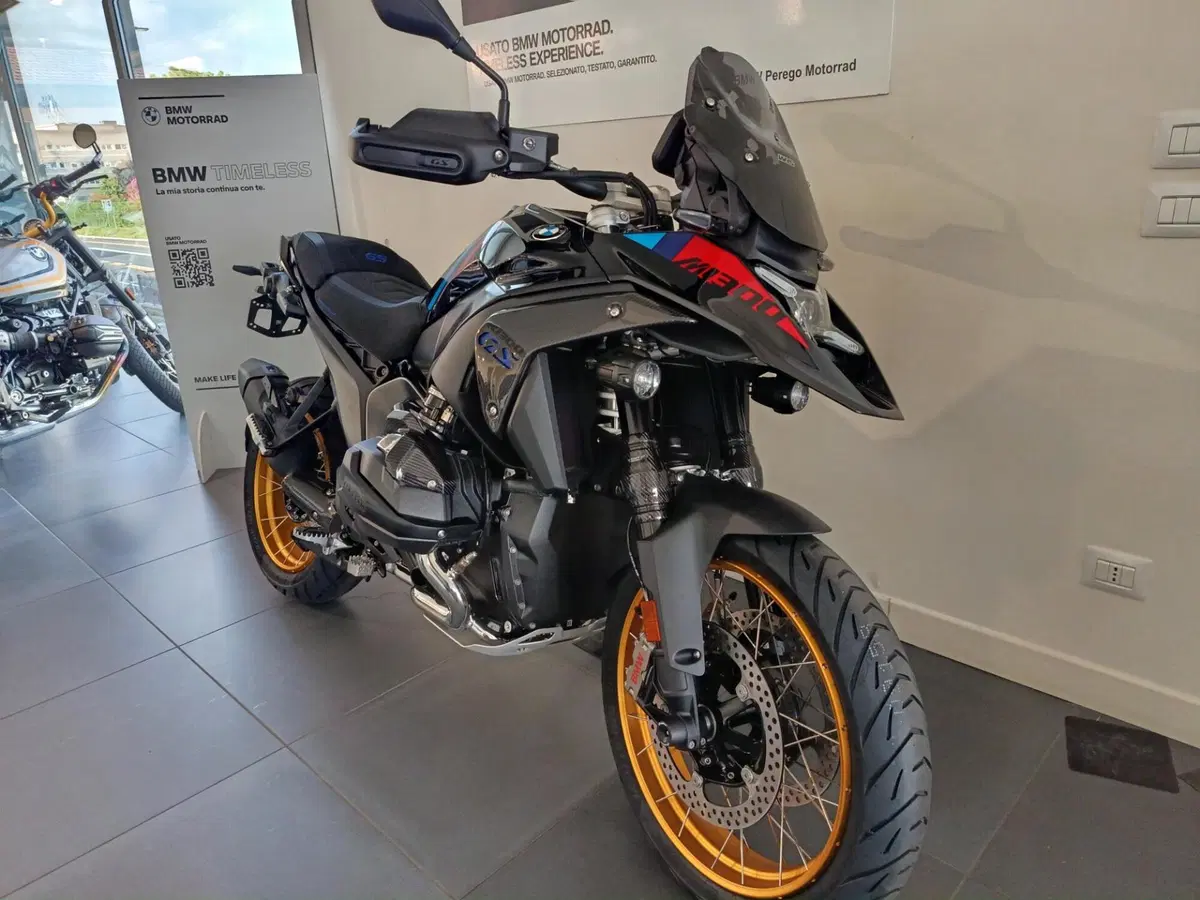Bmw R 1300 GS (2023 - 26) (2)