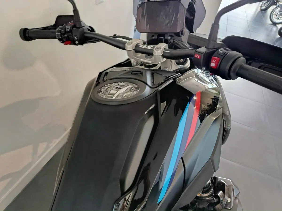 Bmw R 1300 GS (2023 - 26) (7)