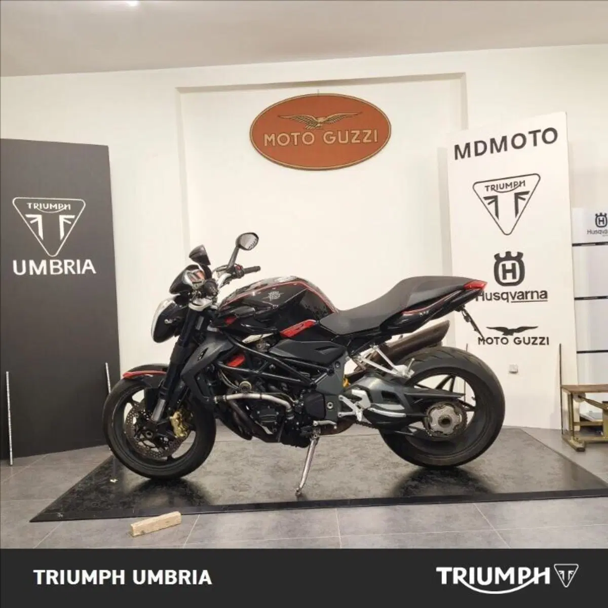 MV Agusta Brutale 1090 ABS (2012 - 19) (2)