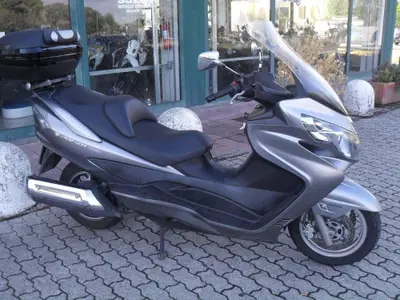 Suzuki Burgman AN 400 ABS (2010 - 13) usata