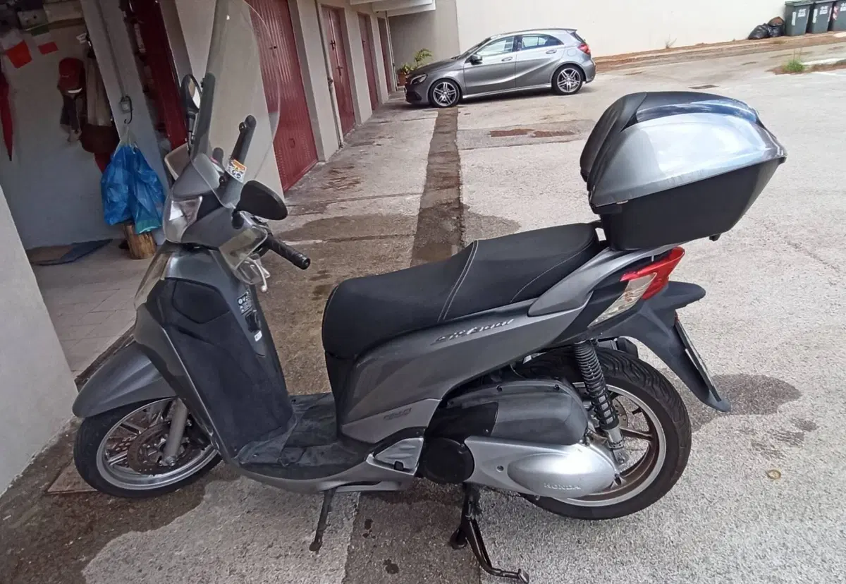 Honda SH 300 i ABS (2011 - 13) (3)