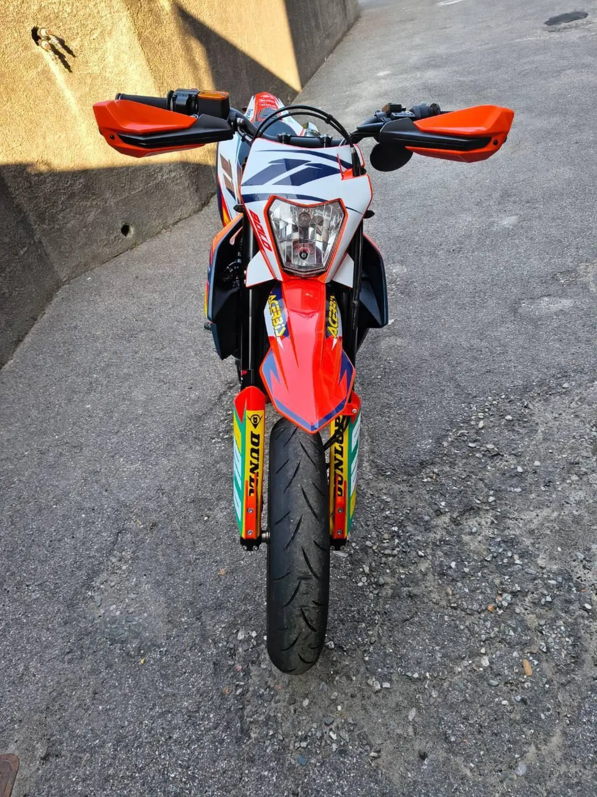 KTM 690 SMC R (2023 - 25) (9)