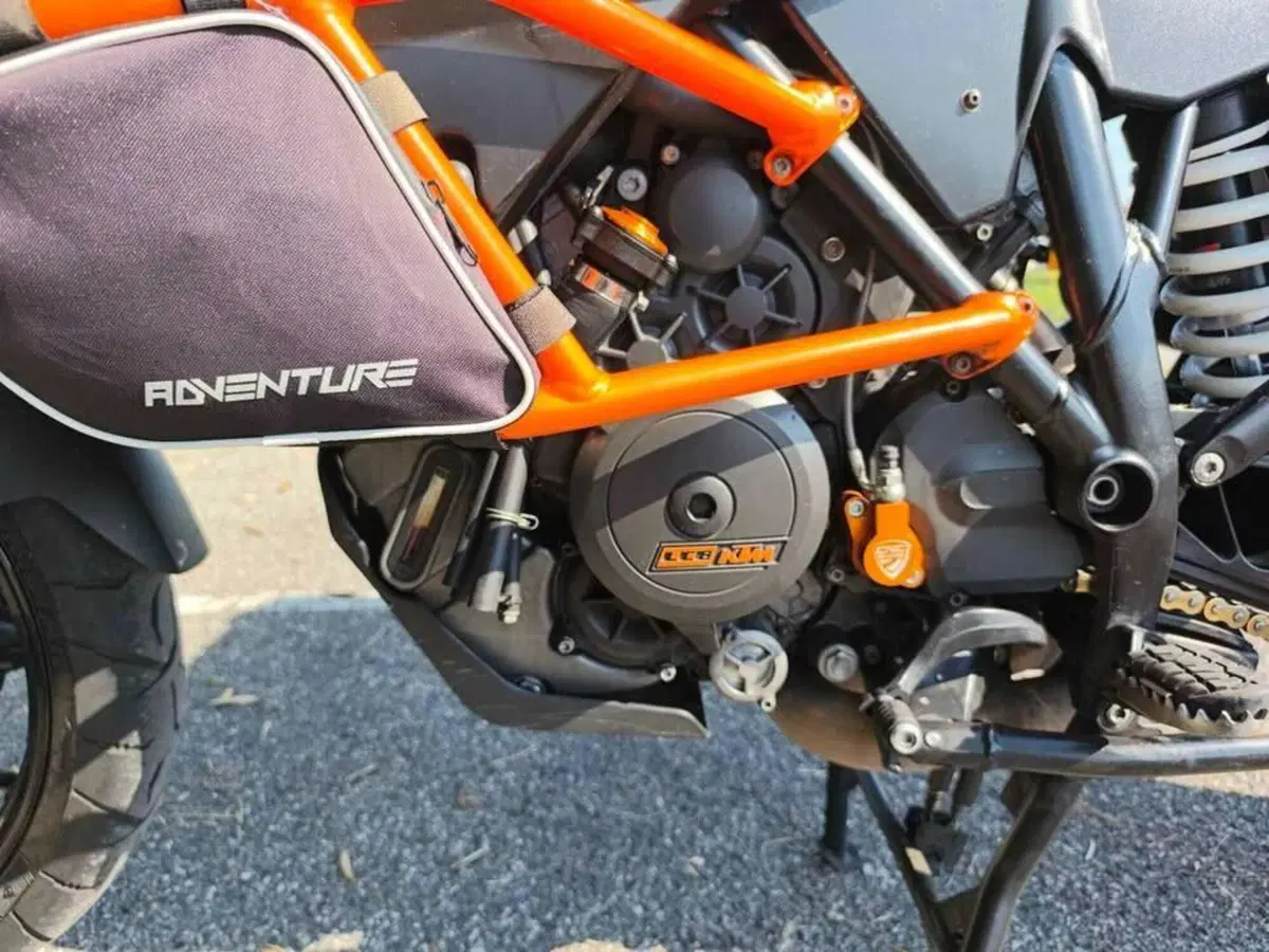 KTM 1290 Super Adventure S (2017 - 20) (8)
