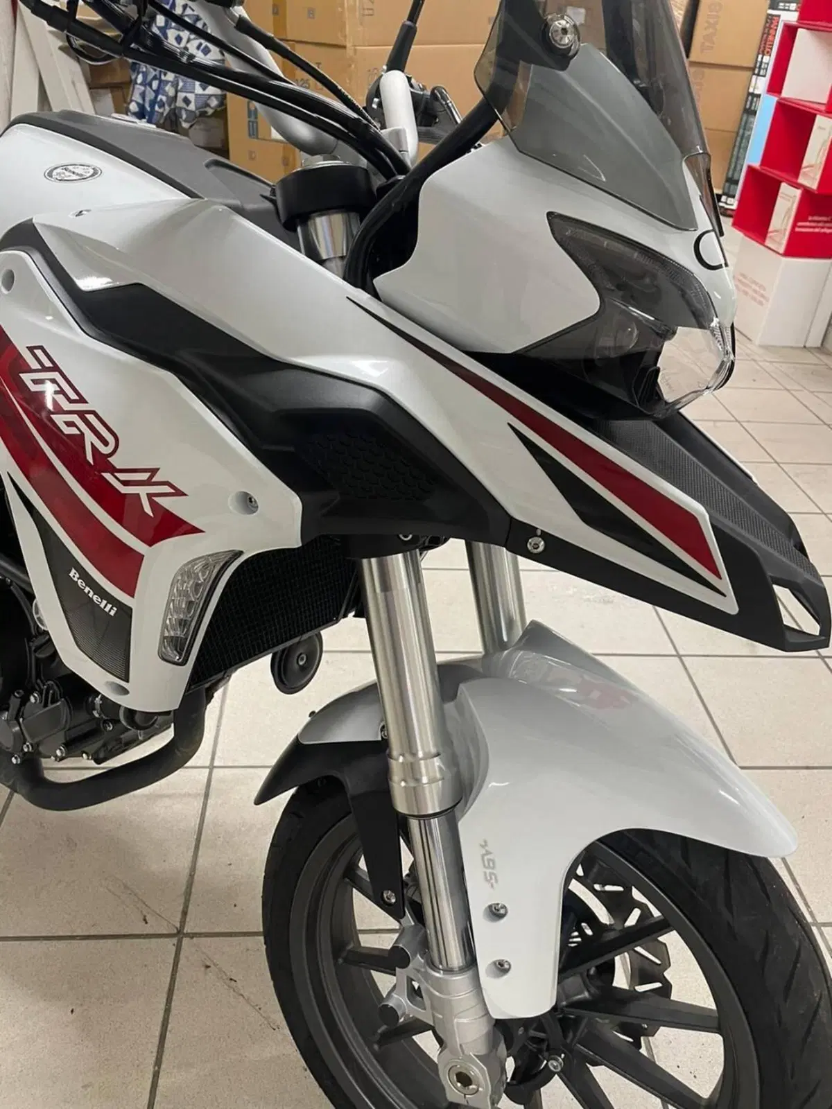 Benelli TRK 251 (2019 - 20) (5)