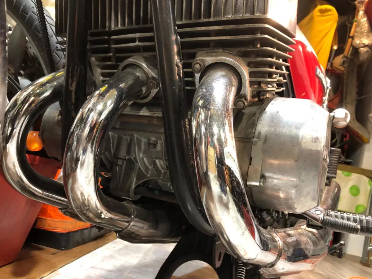 Kawasaki KH 400 (3)