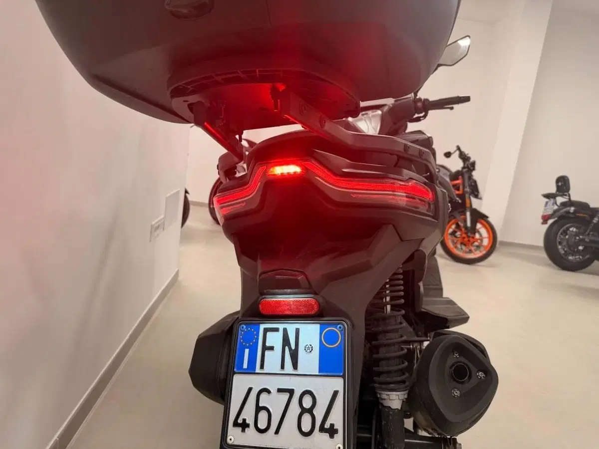 Voge Sfida SR4 MAX (2024 - 26) (4)