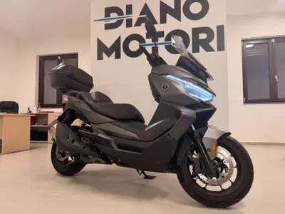 Voge Sfida SR4 MAX (2024 - 26) usata