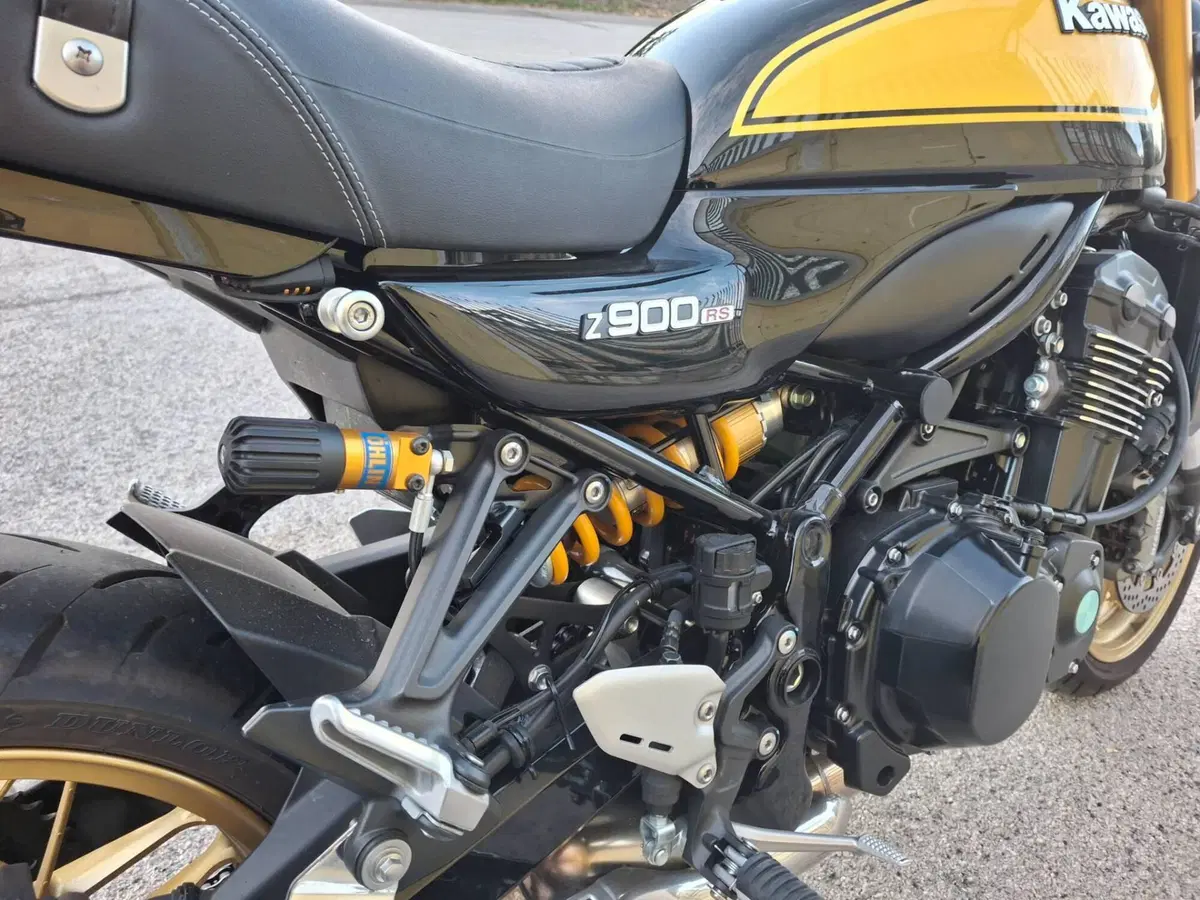 Kawasaki Z 900 RS SE (2022 - 25) (4)