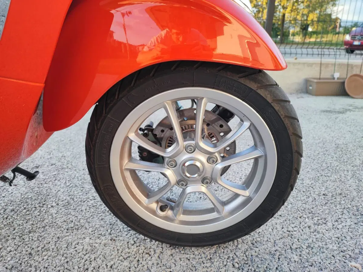 Vespa Primavera 125 (2021 - 23) (16)