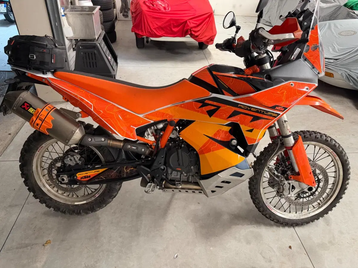 KTM 890 Adventure R (2023 - 24) (3)