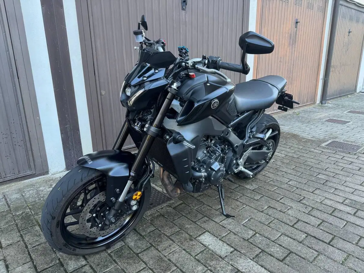 Yamaha MT-09 (2021 - 23)