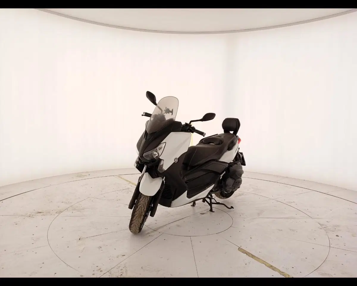 Yamaha X-Max 400 (2013 - 16) (3)