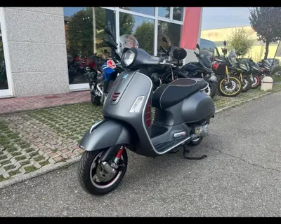 Vespa GTS 300 Super ABS (2014 - 16) usata