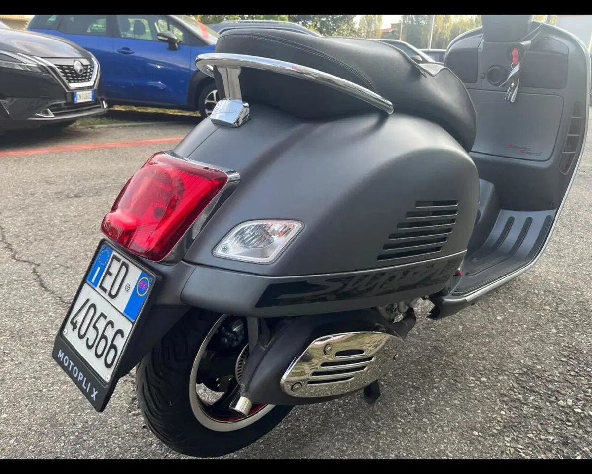 Vespa GTS 300 Super ABS (2014 - 16) (11)