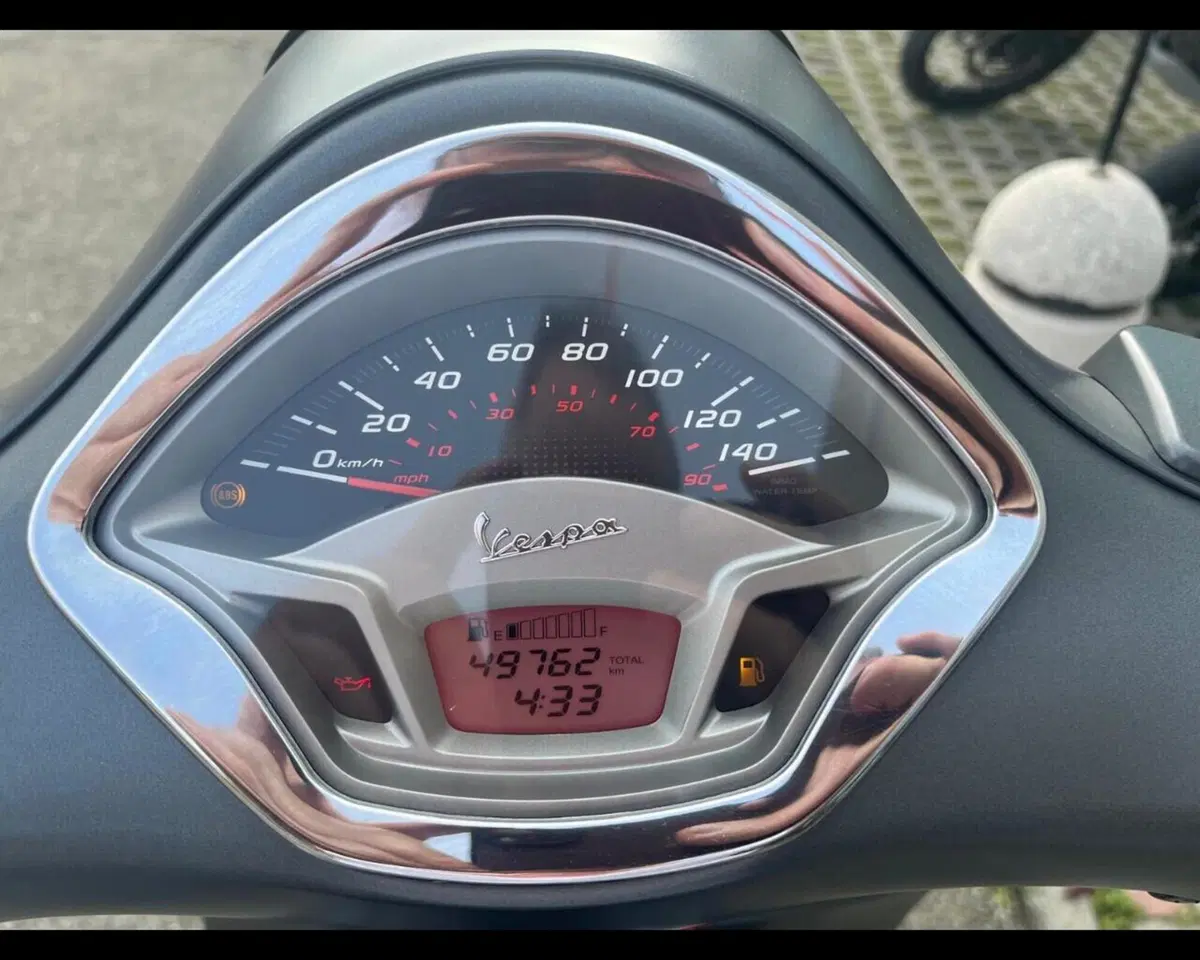 Vespa GTS 300 Super ABS (2014 - 16) (14)