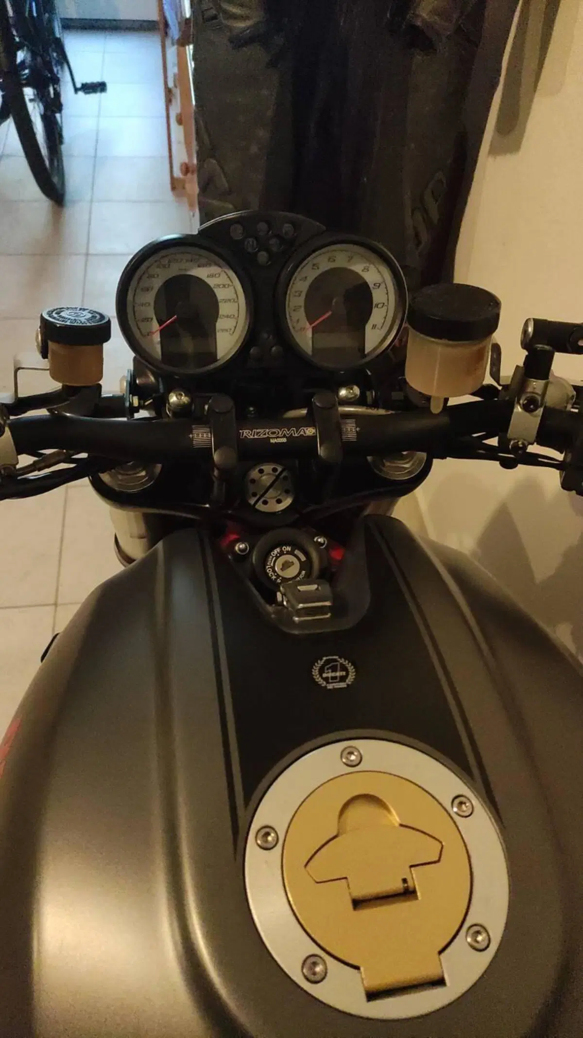 Ducati Monster S4R Testastretta (7)
