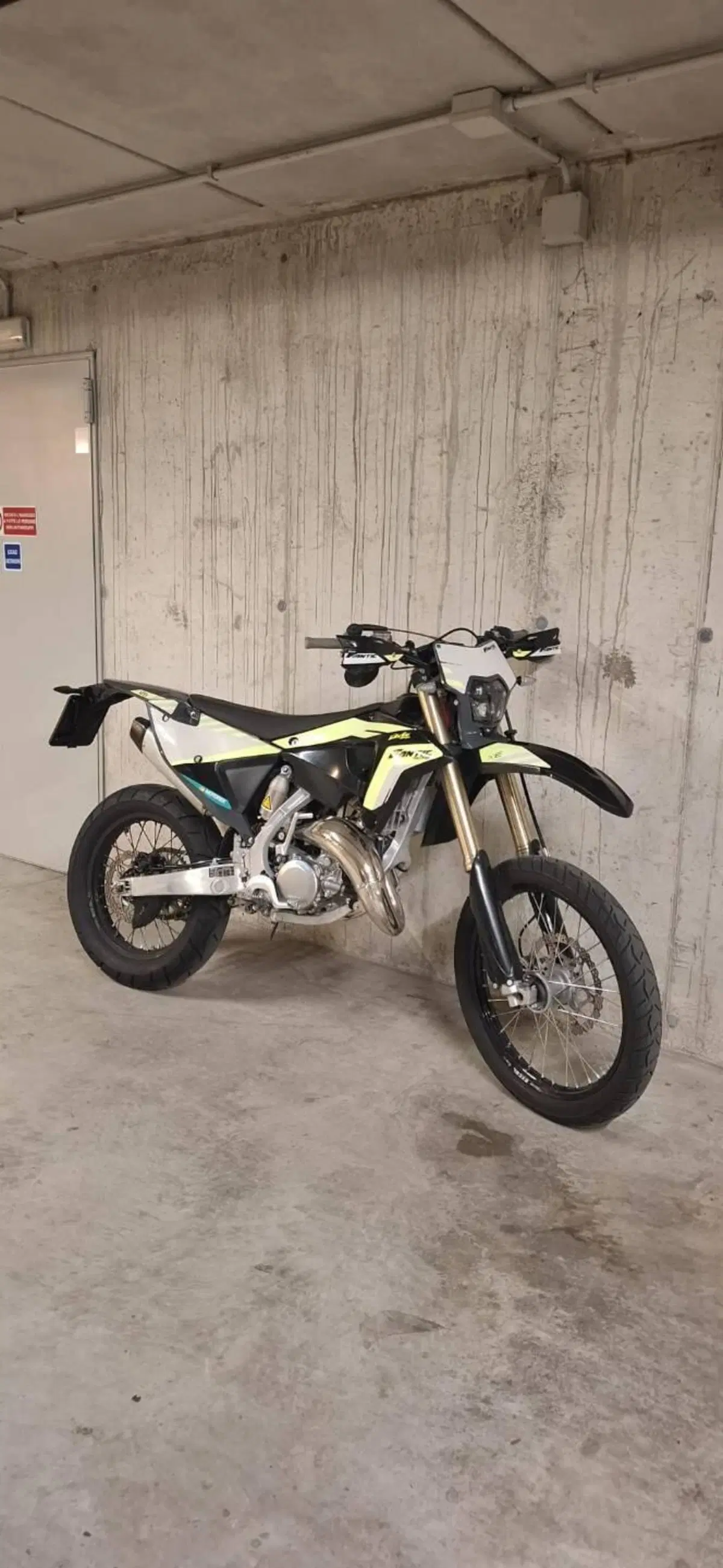 Fantic Motor XE 125 (2024) (4)