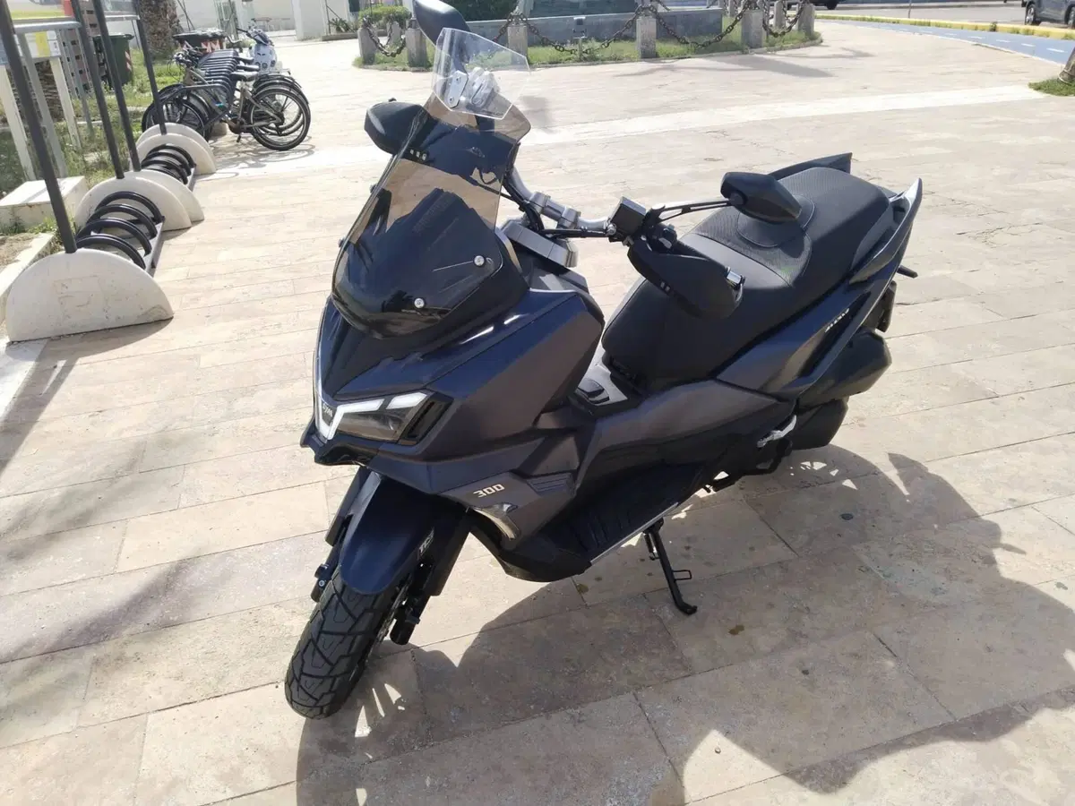 Sym ADX 300 (2024 - 26)