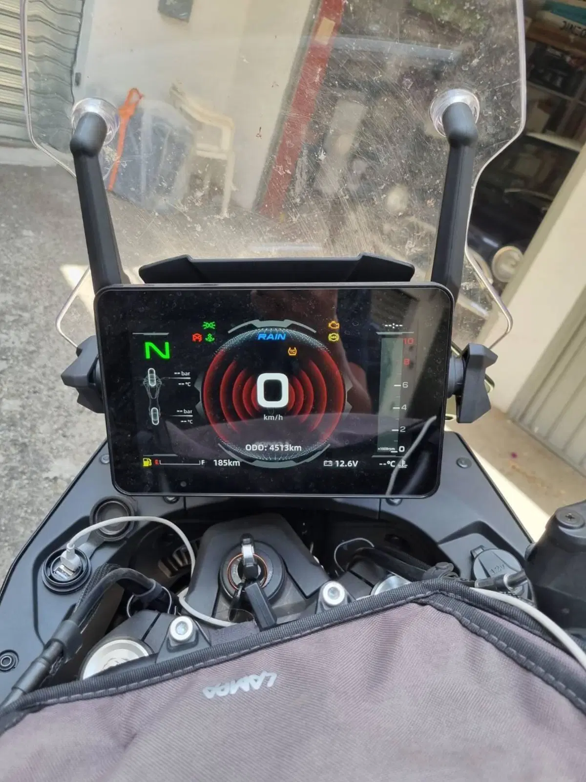 CFMOTO 800MT Explore (2023 - 26) (4)