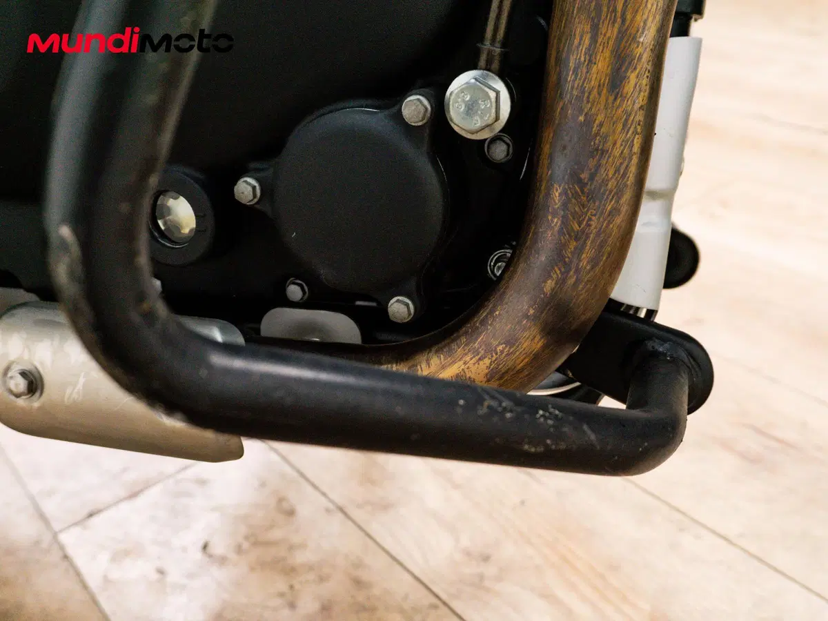 Royal Enfield Himalayan 411 (2017 - 20) (17)