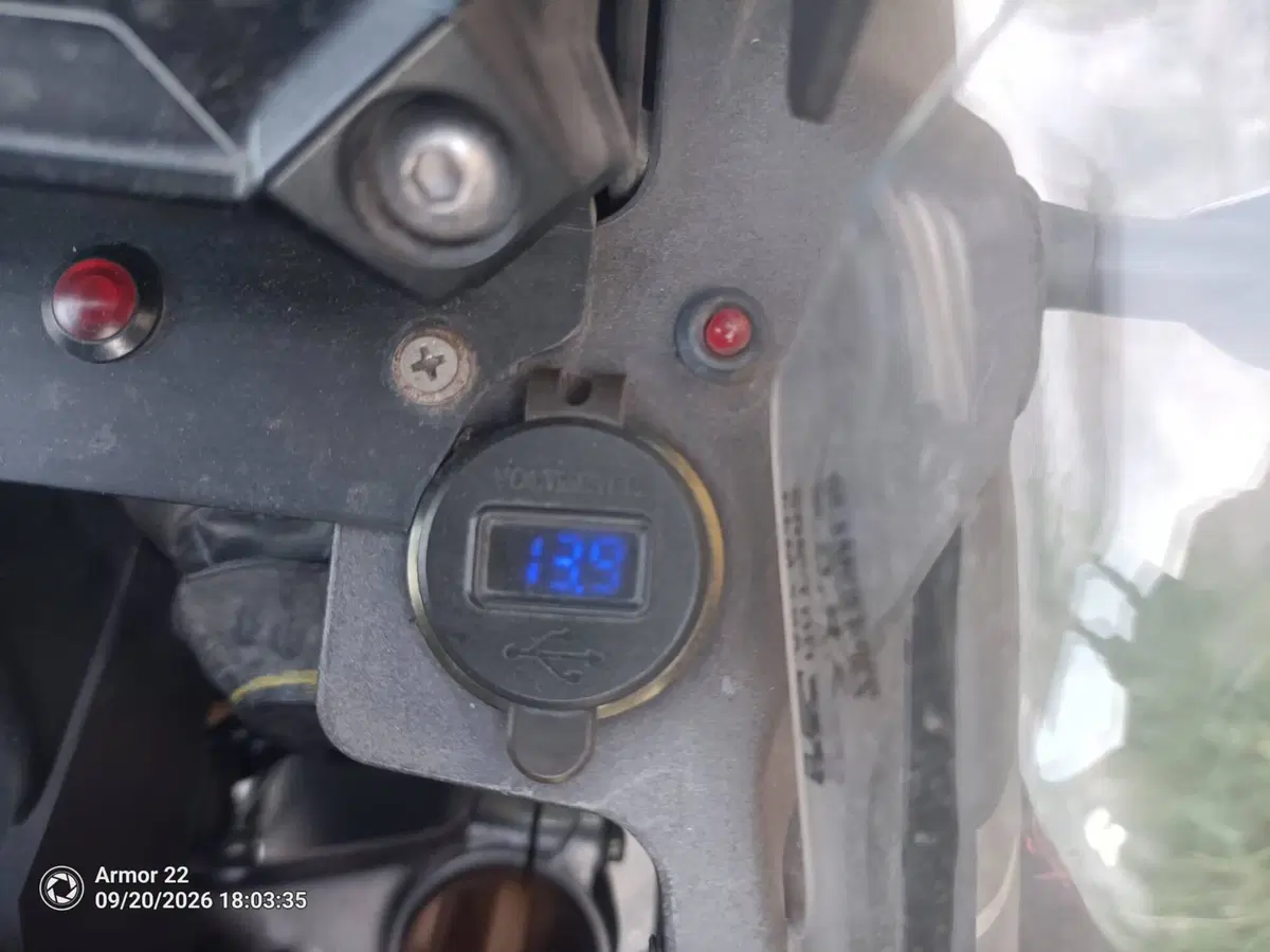 Yamaha XT1200ZE Super Ténéré (2015 - 16) (6)