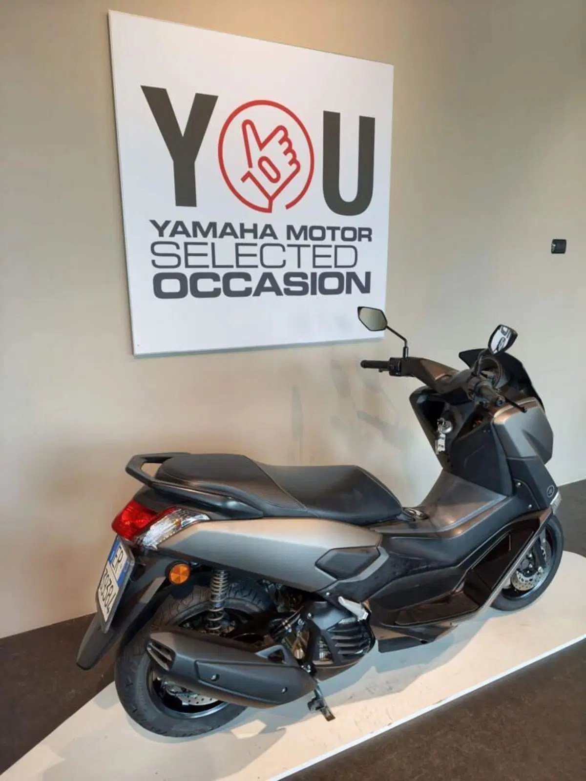 Yamaha N-Max 125 (2017 - 20) (3)