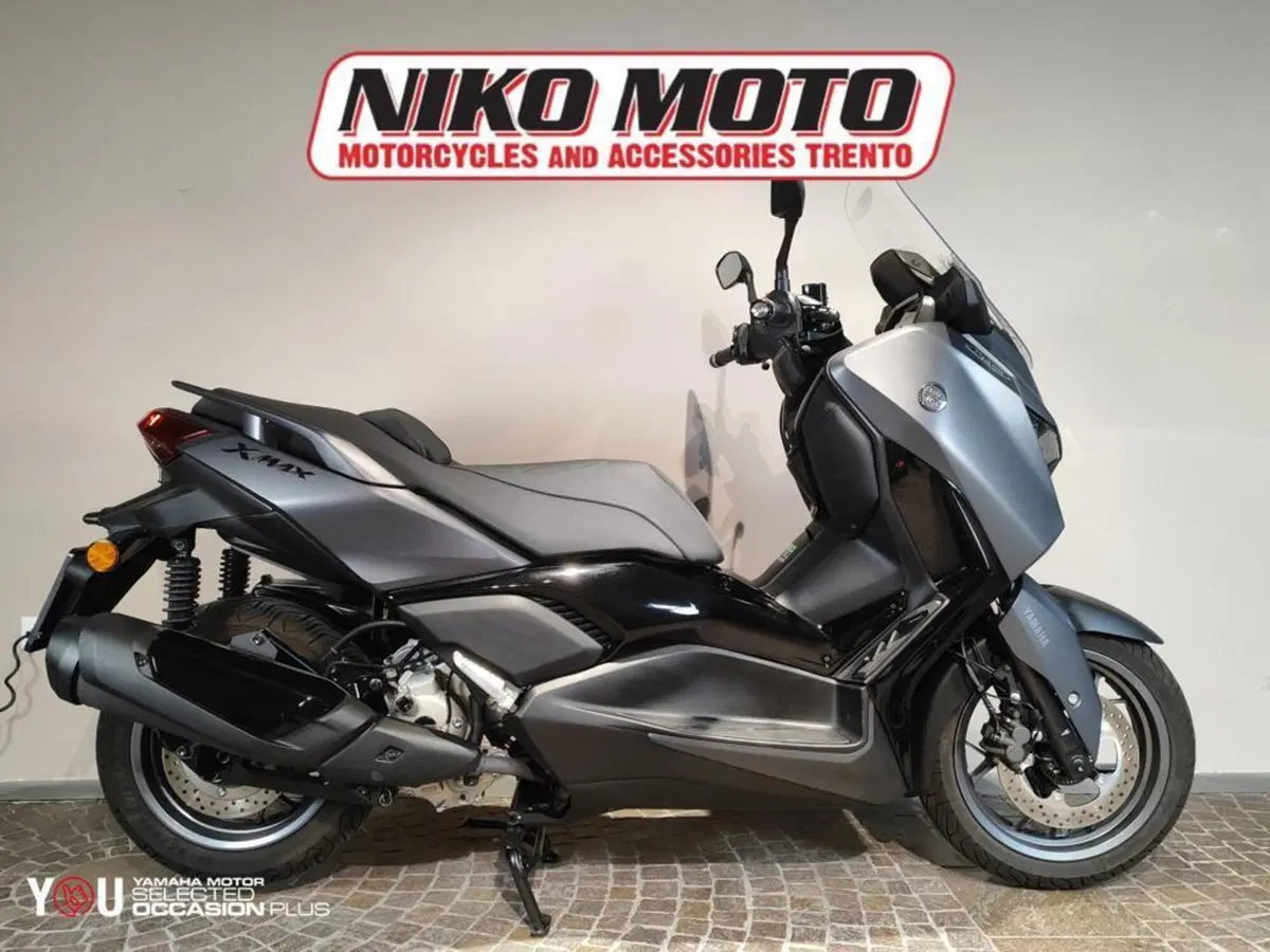 Yamaha X-Max 300 Tech Max (2025 - 26)