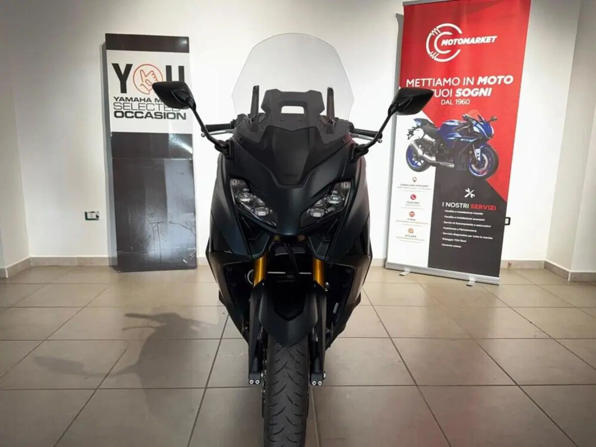 Yamaha T-Max 560 Tech Max (2022 - 24) (3)