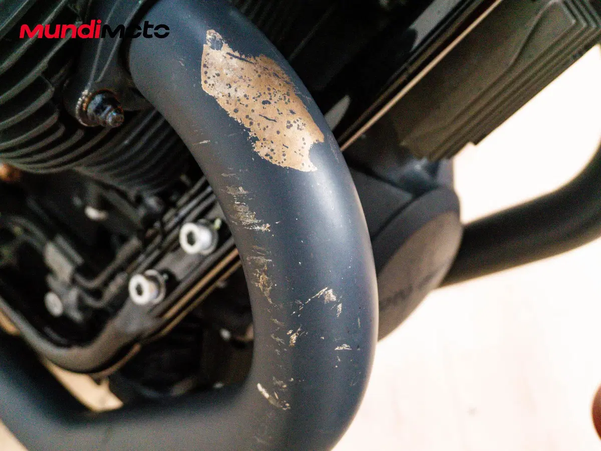 Moto Guzzi V9 Bobber Sport (2019 - 20) (14)