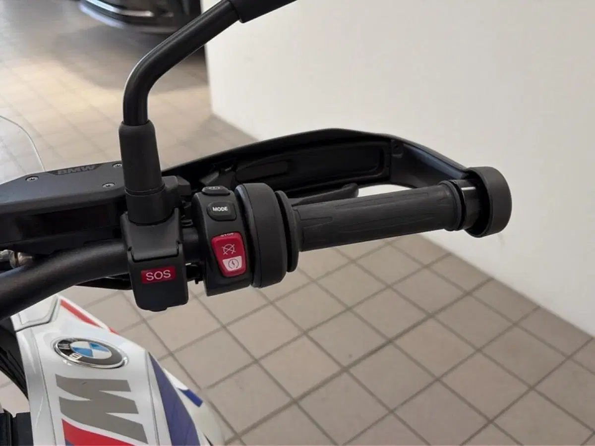 Bmw R 1300 GS (2023 - 26) (9)