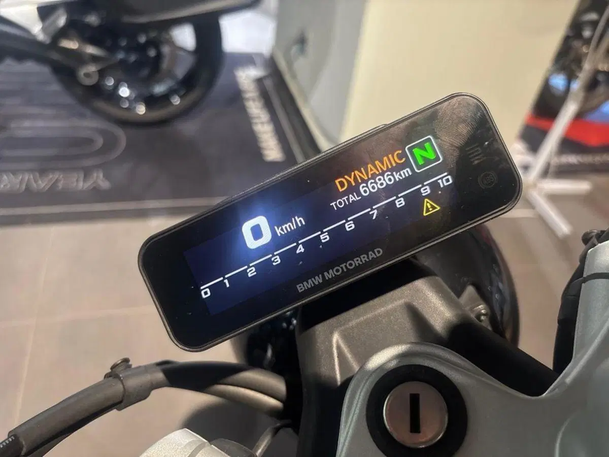Bmw R 12 nineT (2023 - 26) (8)