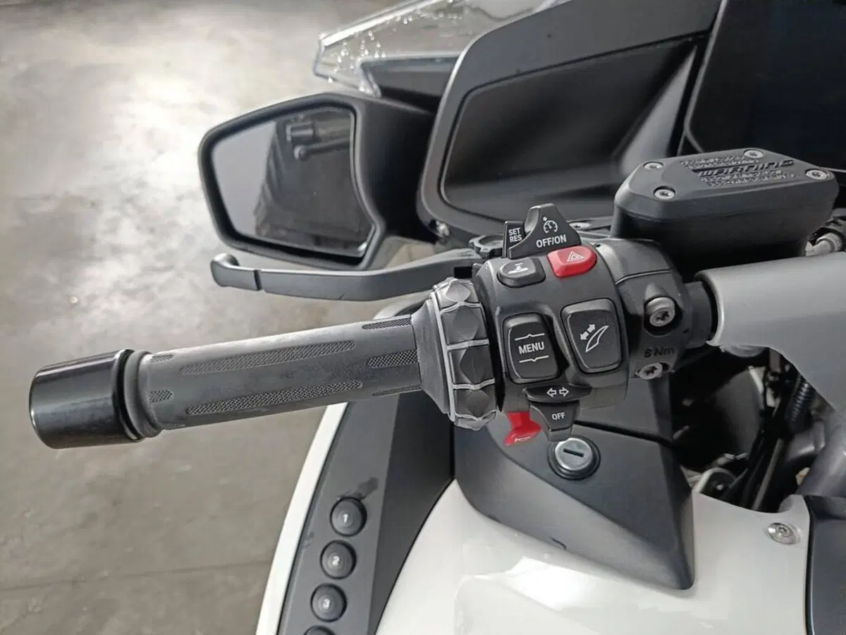 Bmw R 1250 RT (2021 - 25) (6)