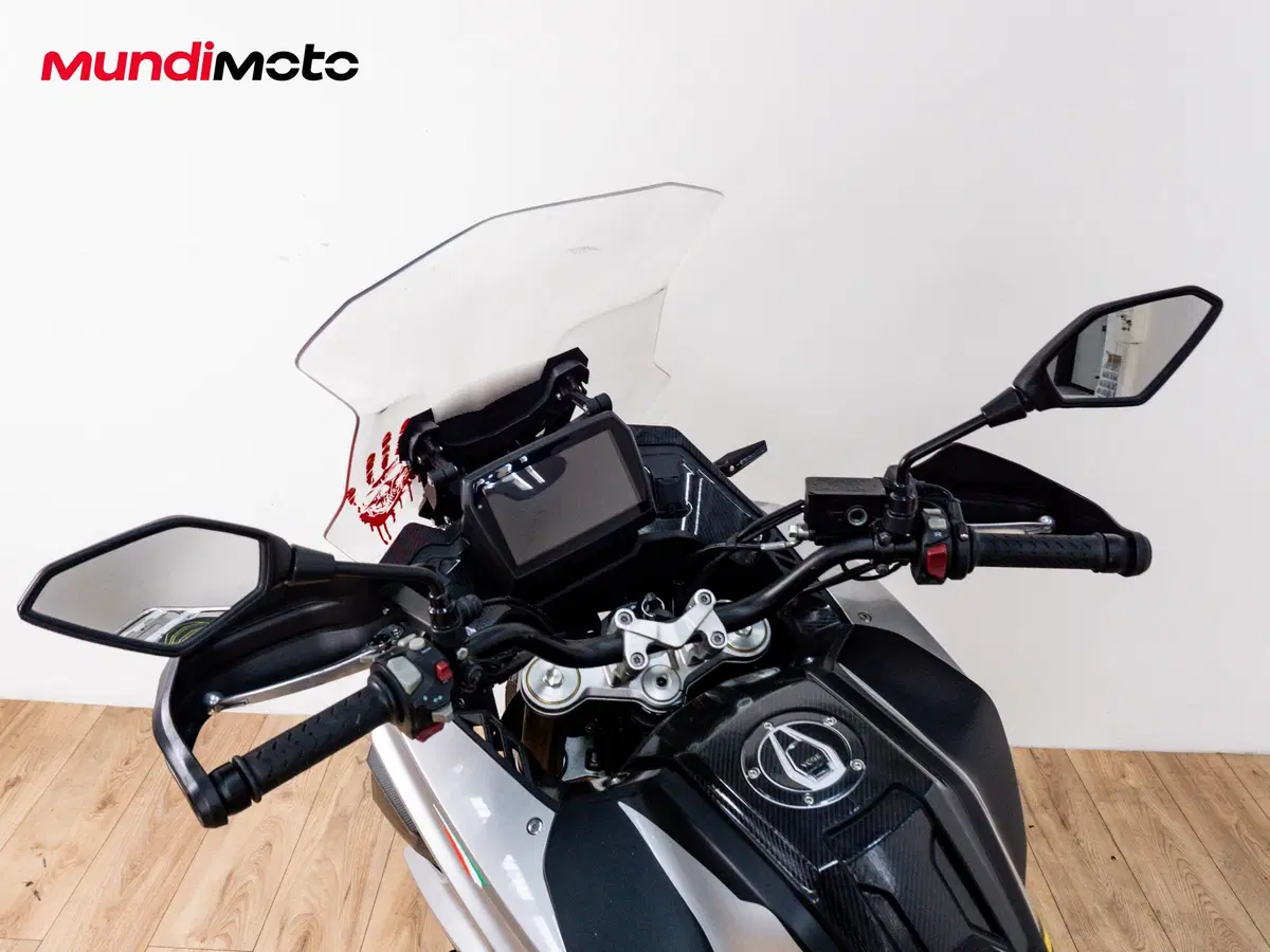 Voge Valico 650DSX (2021 - 24) (11)