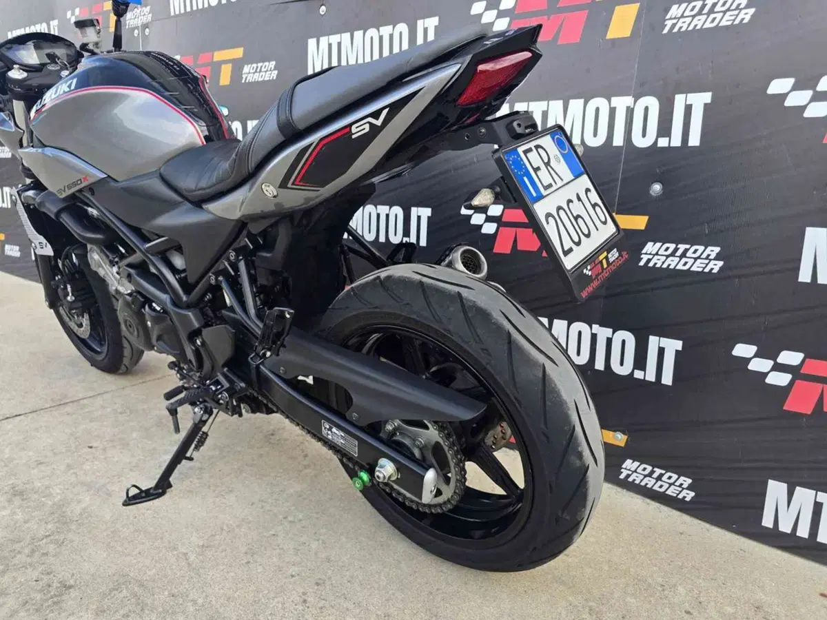 Suzuki SV 650 X (2018 - 20) (4)