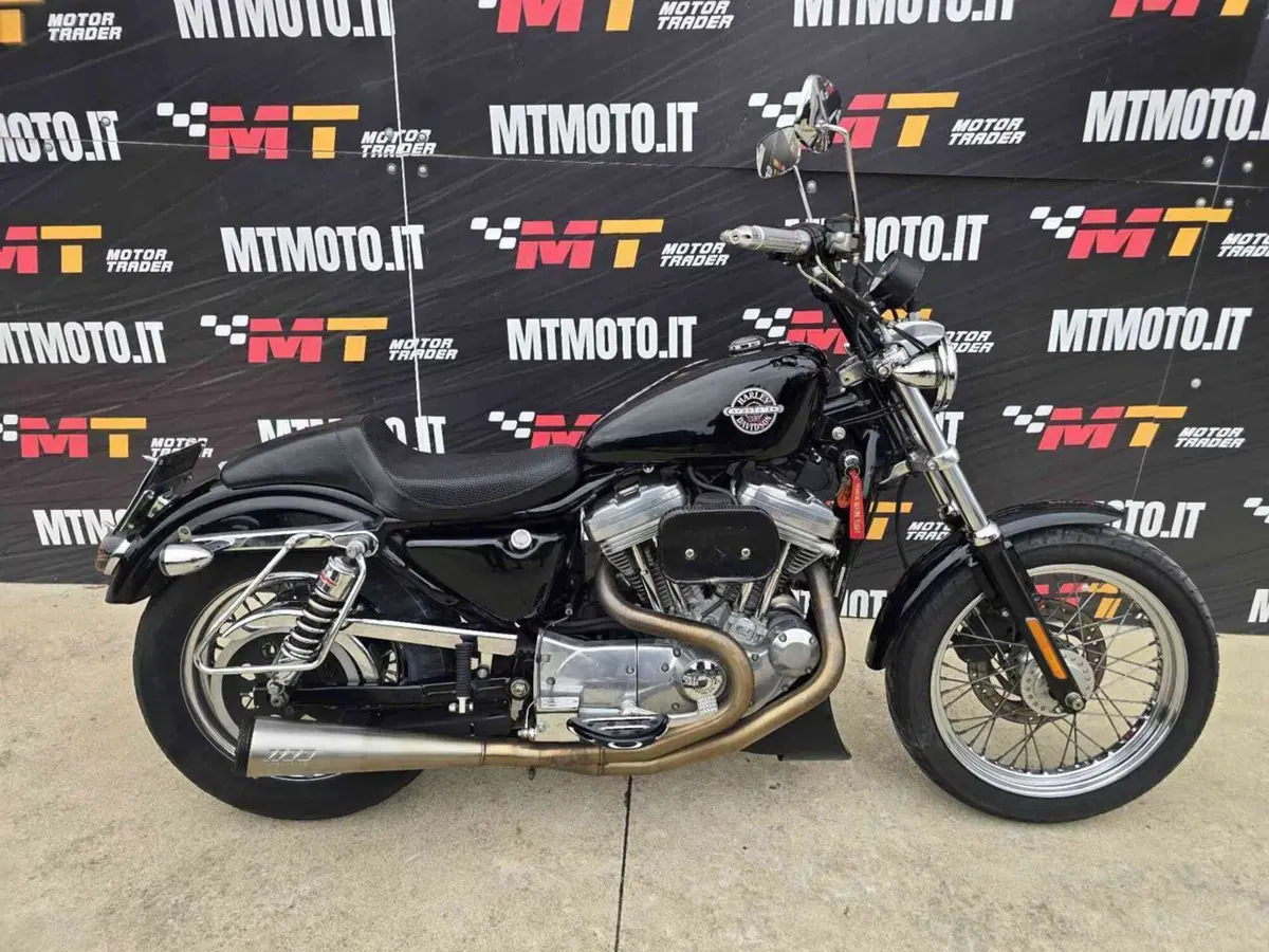 Harley-Davidson 883 Standard (2001 - 05) - XL 883