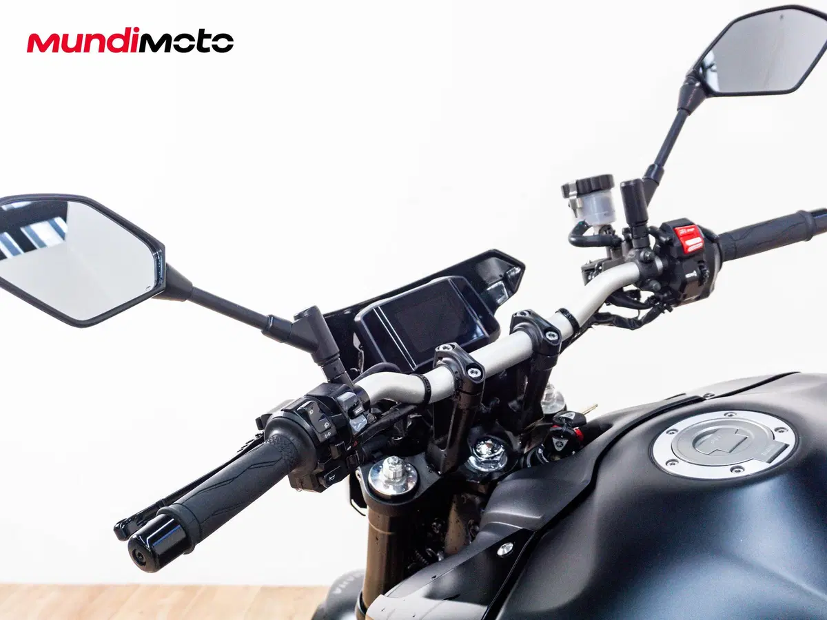 Yamaha MT-09 (2024 - 26) (11)