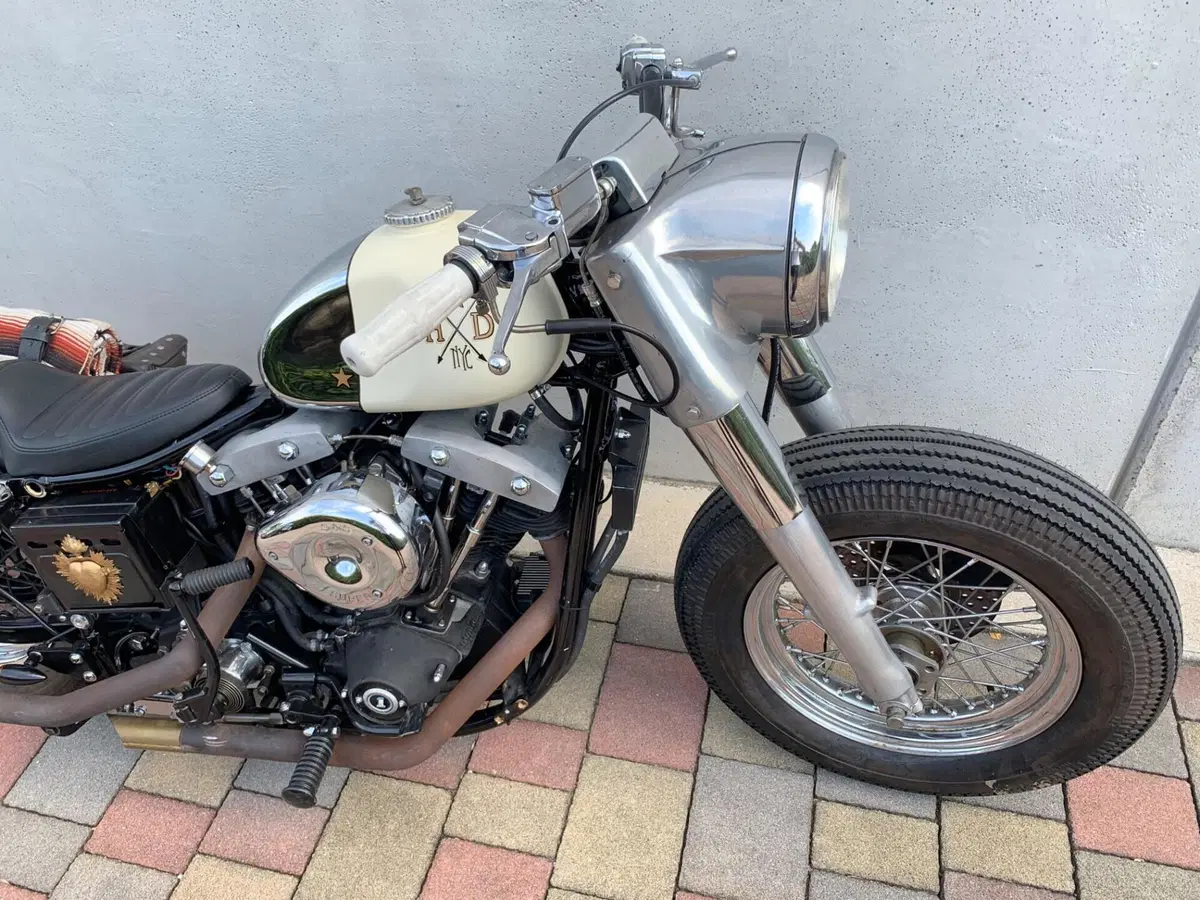 Harley-Davidson FXSB (Sturgis) (18)