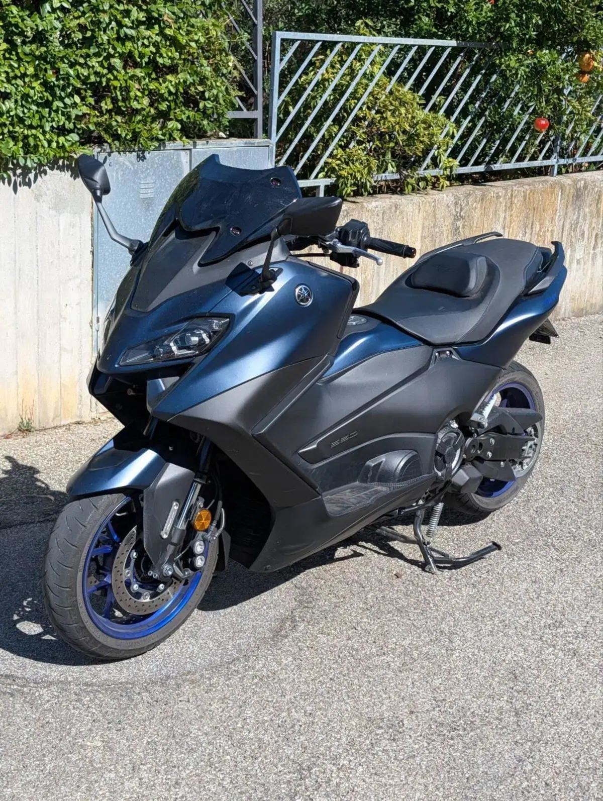 Yamaha T-Max 560 (2022 - 24) (5)