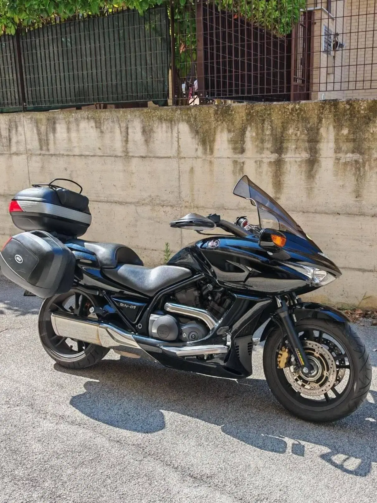 Honda DN-01 (3)