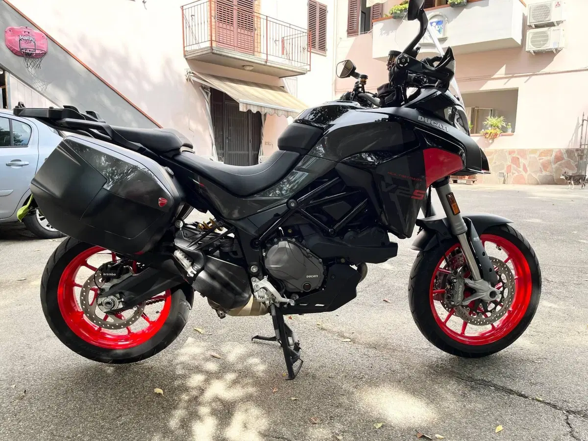 Ducati Multistrada V2 S (2022 - 24) (2)