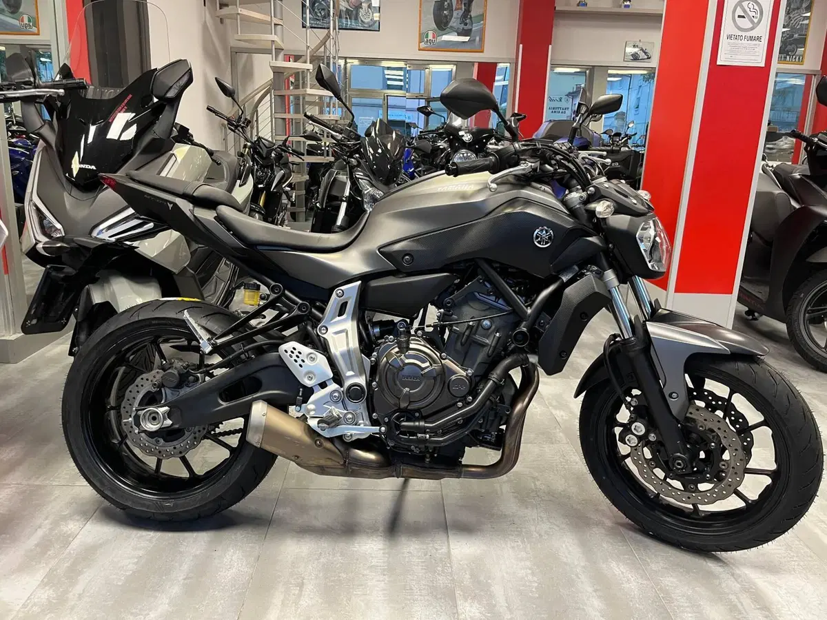 Yamaha MT-07 (2014 - 16)