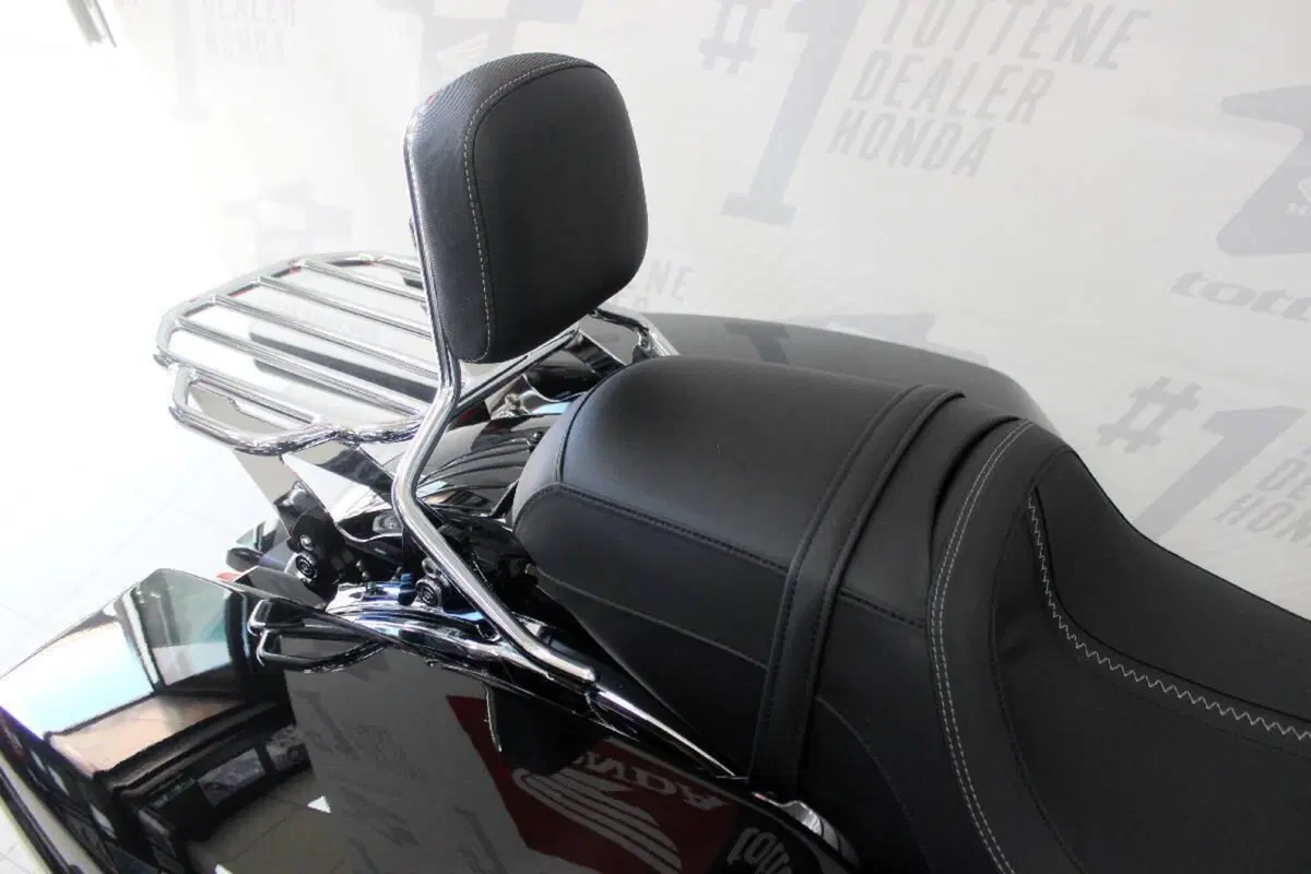 Harley-Davidson Street Glide (2024 - 26) (5)