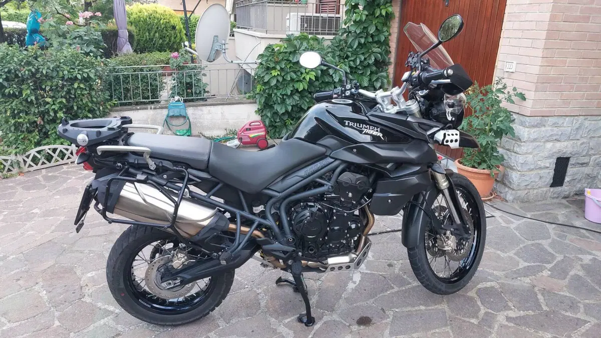 Triumph Tiger 800 XC ABS (2010 - 14) (2)