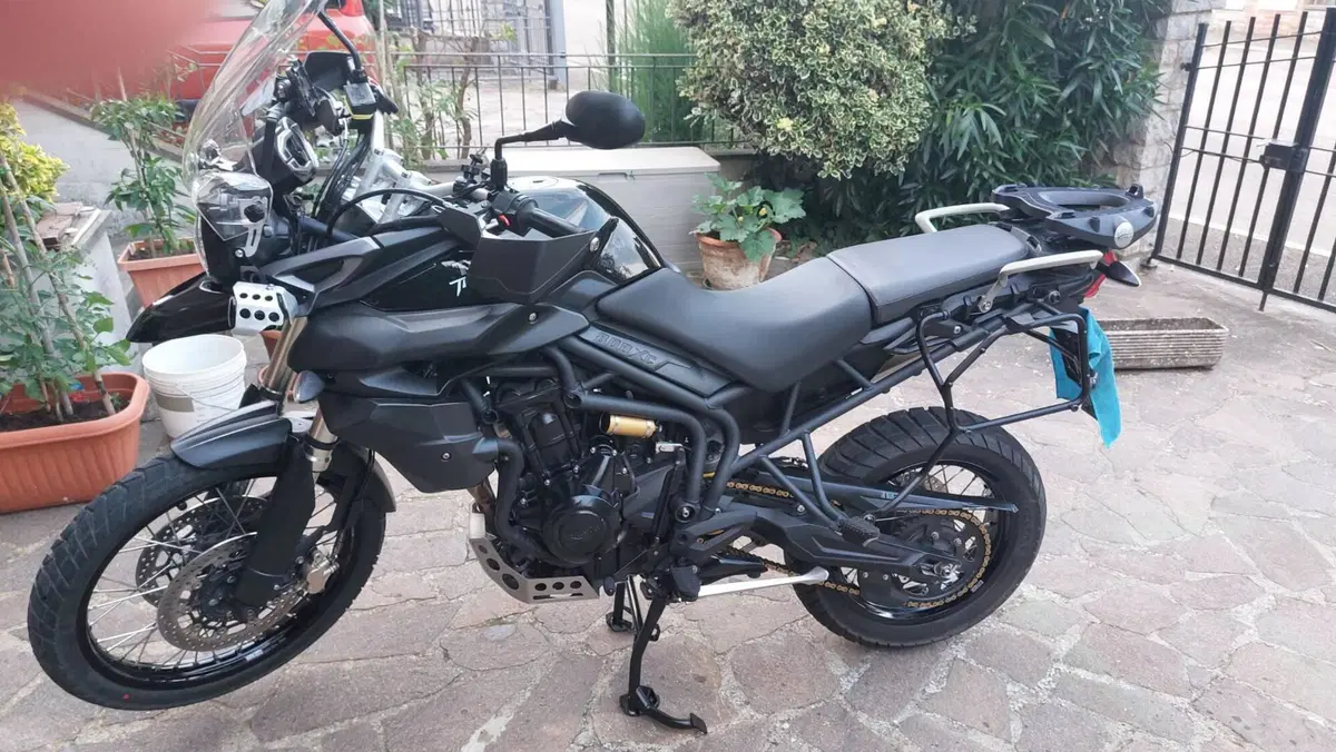 Triumph Tiger 800 XC ABS (2010 - 14) (4)