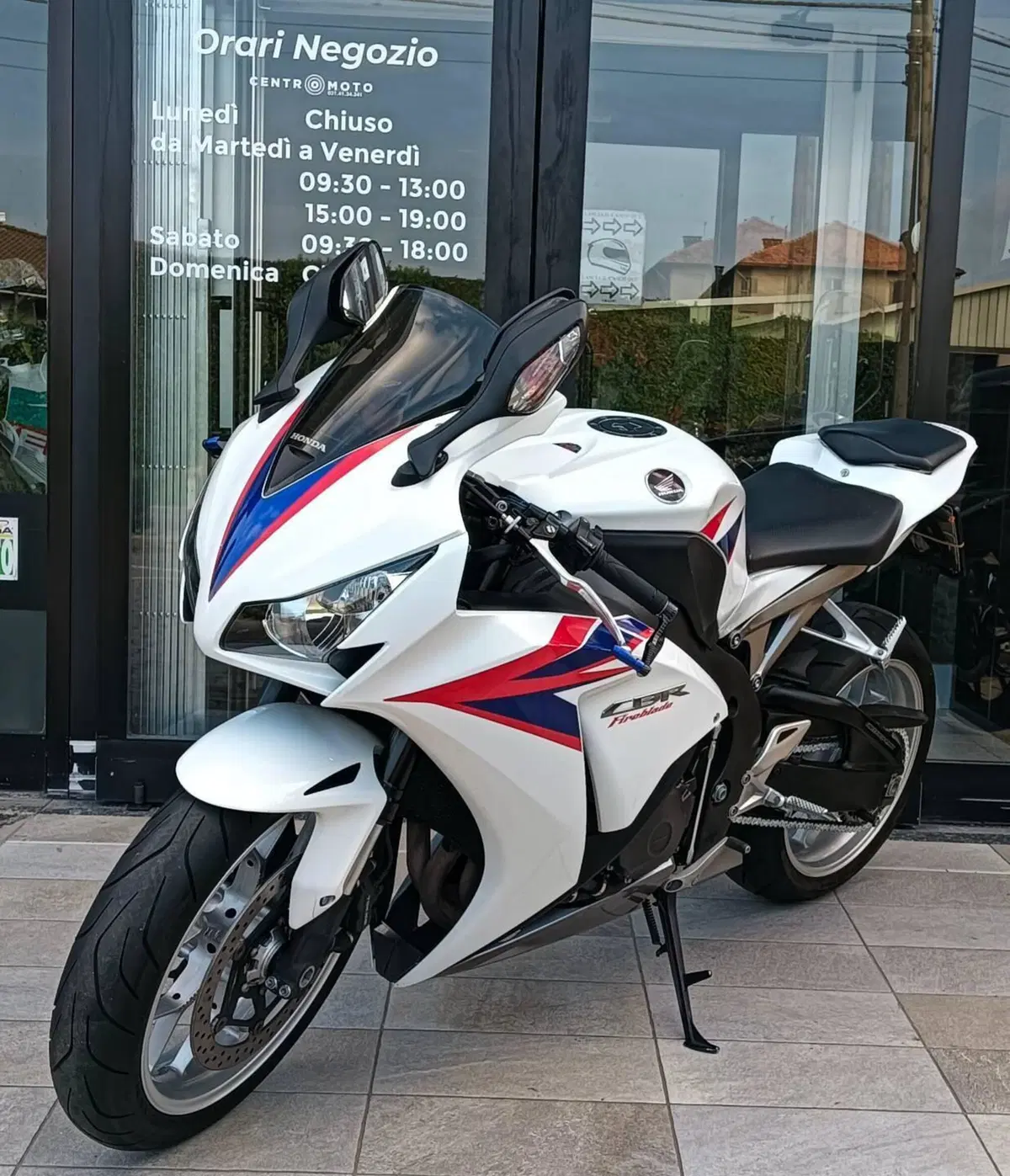 Honda CBR 1000 RR Fireblade (2012 - 16) (6)