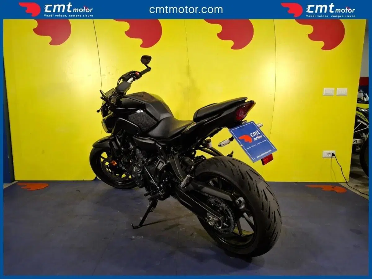 Yamaha MT-07 Pure (2023 - 25) (6)
