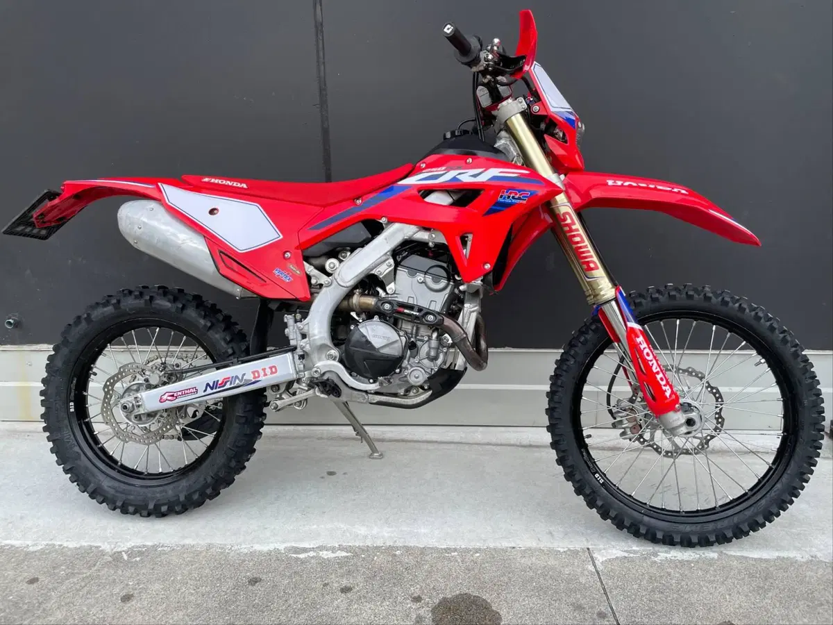 Honda CRF 250RX Enduro (2023) (2)