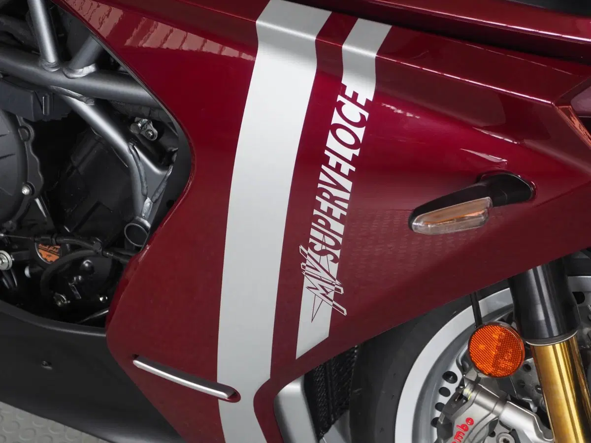 MV Agusta Superveloce 800 98 (2023 - 26) (8)